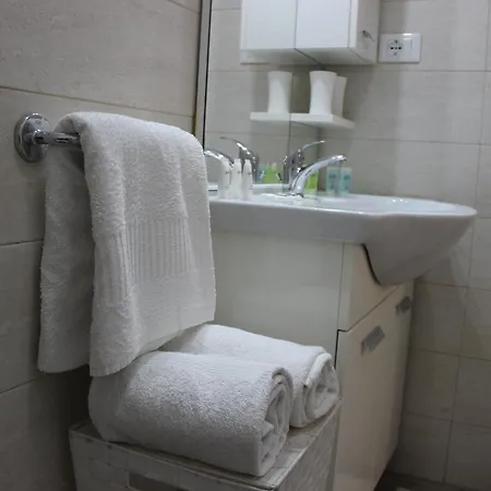 Lagoon View Deluxe Flat + Pool&parking アパート リニャーノ・サッビアドーロ